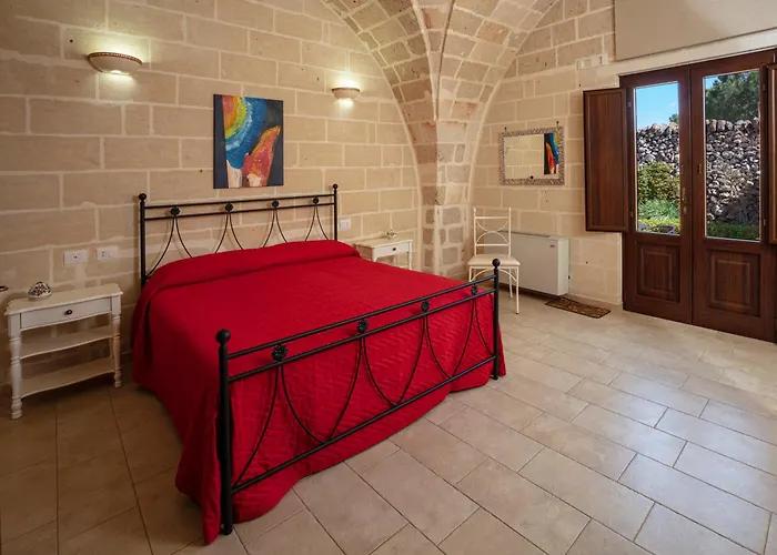 Masseria Giustiniani Çiftlik konaklama Torricella (Taranto)