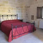 Masseria Giustiniani مزرعة للإقامة